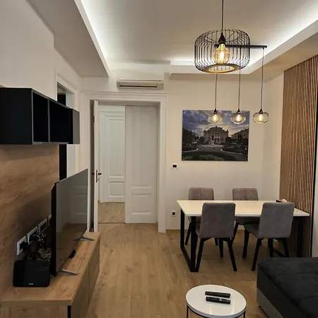 Korzo Xl Rijeka